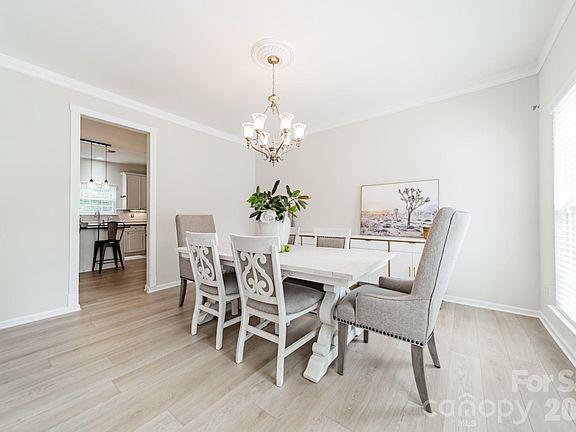 5th image of 13405 Honeytree Ln