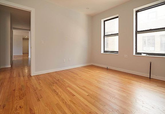 2nd image of 145 W 71st St APT 9D