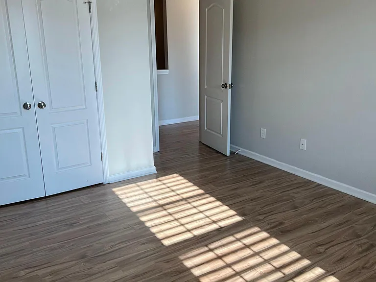 832 Ember Dr — Photo 22