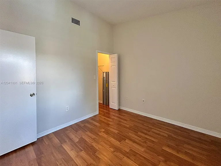 1270 SE 28th Ct #202 — Photo 10