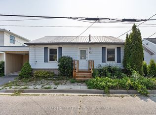 42A Hill St, Prince Edward County, ON K0K 2T0