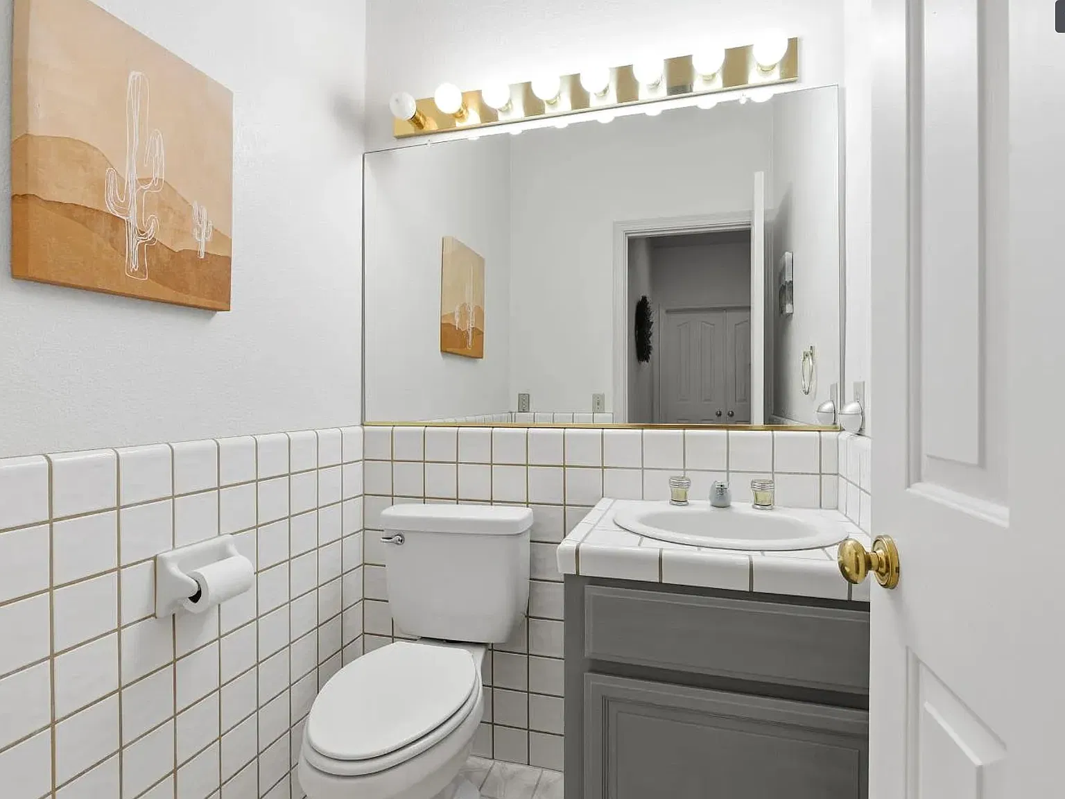 3 bed, 2099 sqft, $2,700 — Photo 2