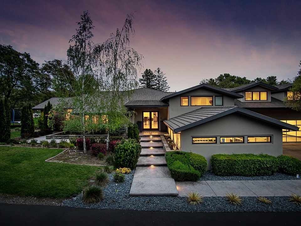 2nd image of 6350 Carolinda Dr