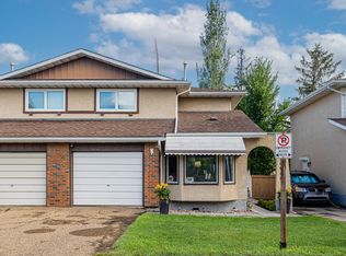 10940 Beaumaris Rd NW, Edmonton, AB T5X1Z6