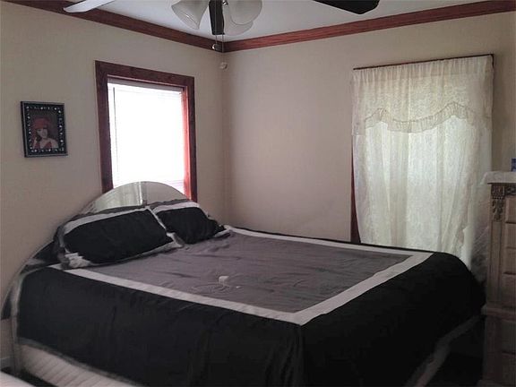 4th image of 1203 Franwood Dr