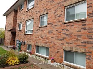 455 Trick Ave #102, Oshawa, ON L1G 7T7