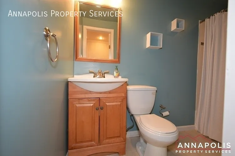 1066 Broadview Dr — Photo 24