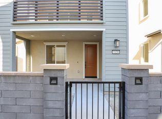 1120 Grassland Rd, Rancho Mission Viejo, CA 92694