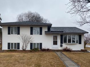 5437 Xylon Ave N, New Hope, MN 55428