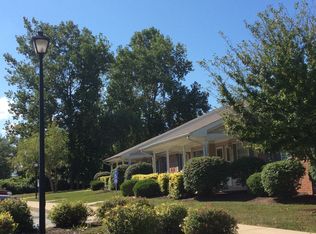 902 E Cook Rd, Fort Wayne, IN 46825