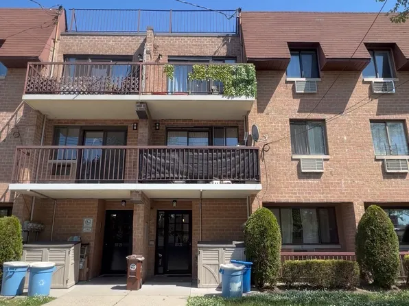 (undisclosed Address), Flushing, NY 11367