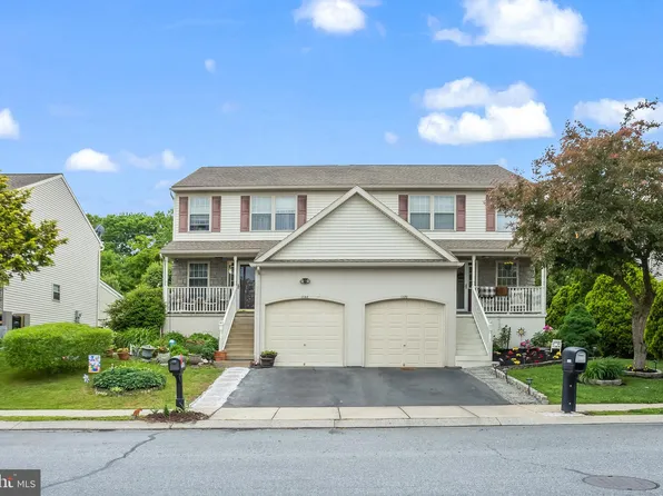 1068 Sterling Pl, Lancaster, PA 17603