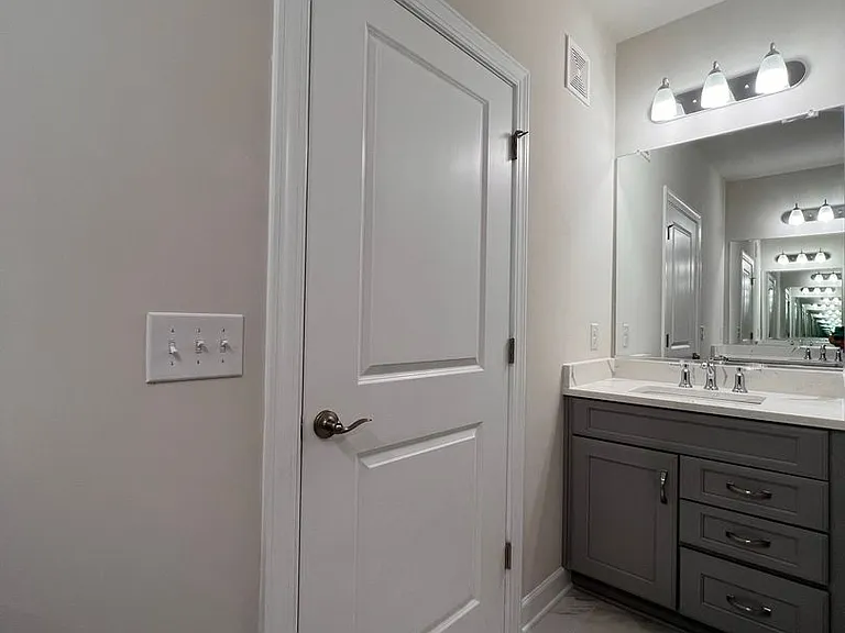 3927 Fair Ridge Dr #506 — Photo 29
