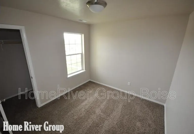 4265 S Overhill Way — Photo 12