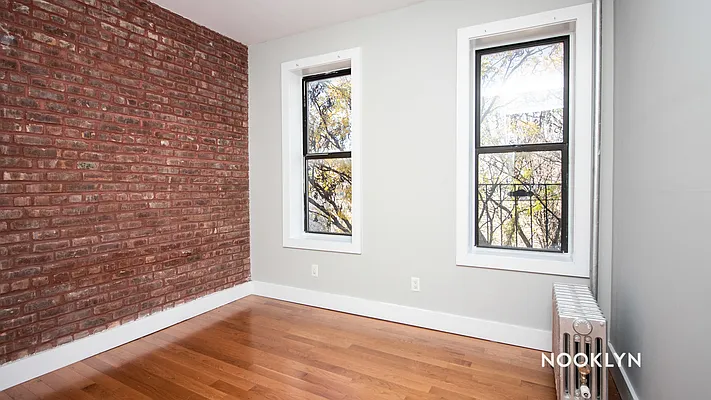 Rented by Nooklyn NYC LLC | media 9