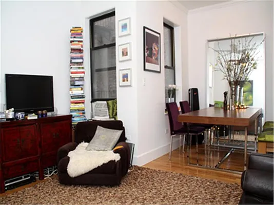 Rented by Buchbinder & Warren | media 8