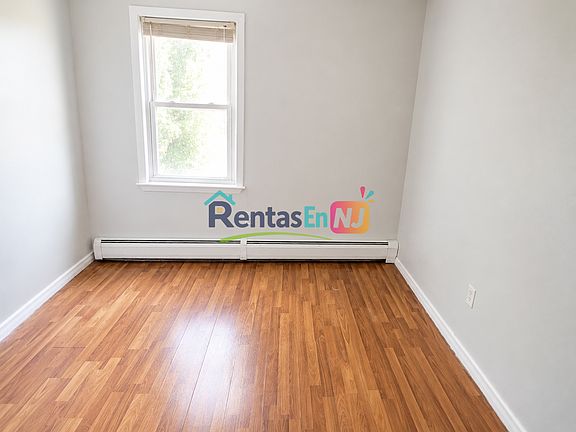 4th image of 607 N 7th St #3B