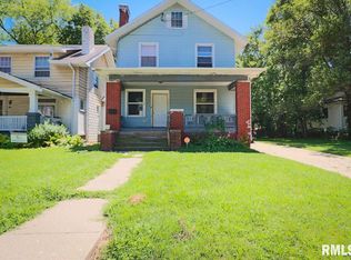 208 E Thrush Ave, Peoria, IL 61603