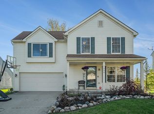7390 Maplelawn Dr, Ypsilanti, MI 48197