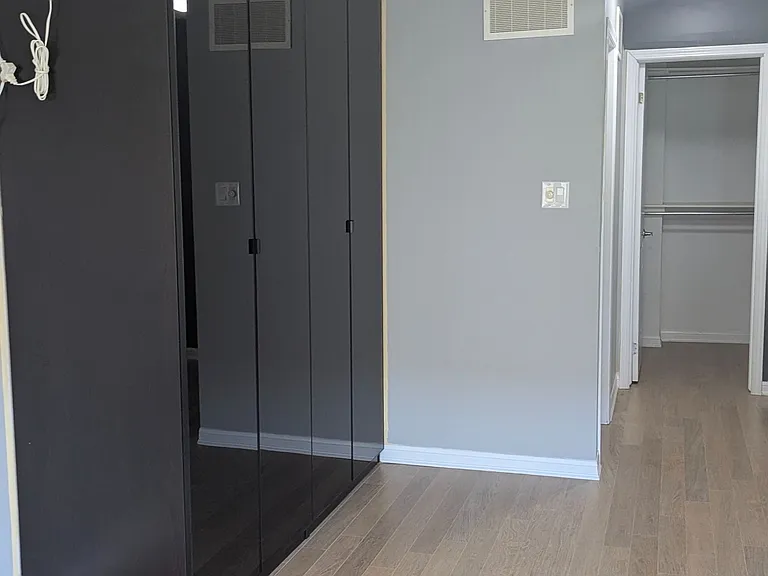 40 Mendelssohn St #11 — Photo 12