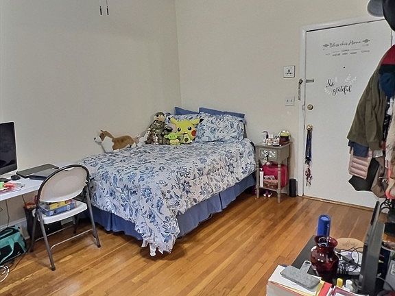2nd image of 1484 Beacon St #22