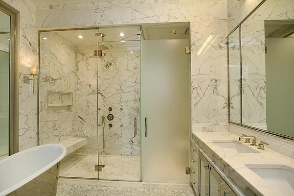 Rented by Corcoran | media 23