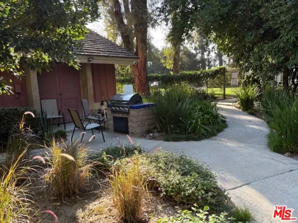 7120 Carlson Cir Unit 290, Canoga Park, CA 91303