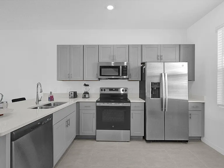 3221 Skyline Loop — Photo 13