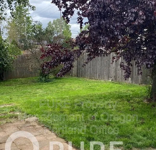 1725 SE 5th St — Photo 23