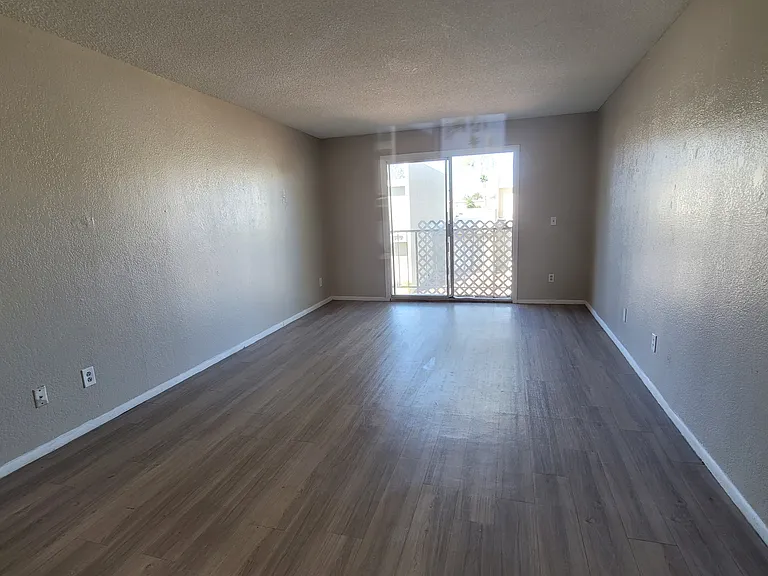 2820 E Le Marche Ave #203 — Photo 5