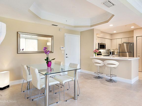 4th image of 2038 Alta Meadows Ln APT 1510