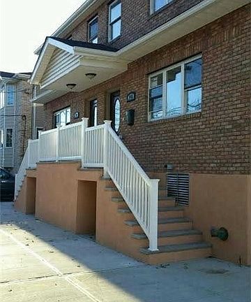 2nd image of 10203 163rd Dr