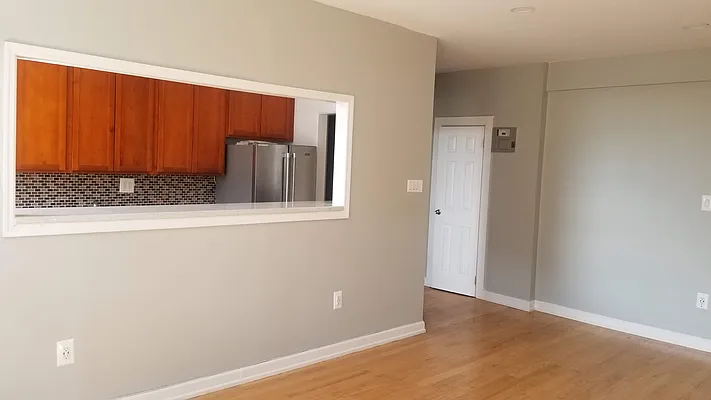 Rented by Max & Associates Realty Corp | media 3