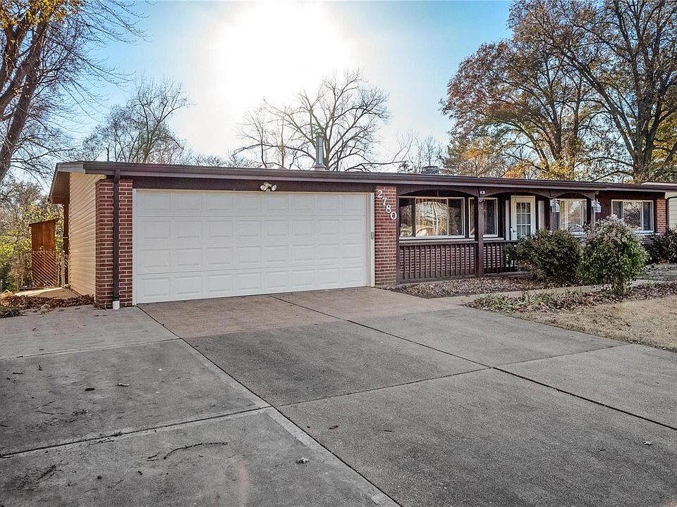 1st image of 2780 N Waterford Dr