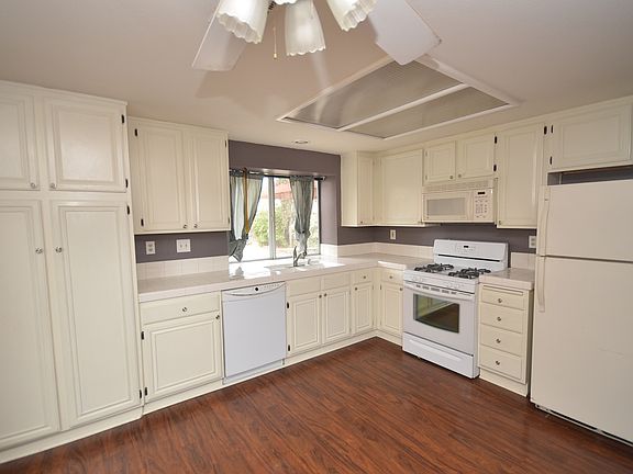 2nd image of 41178 Cipresso Cir