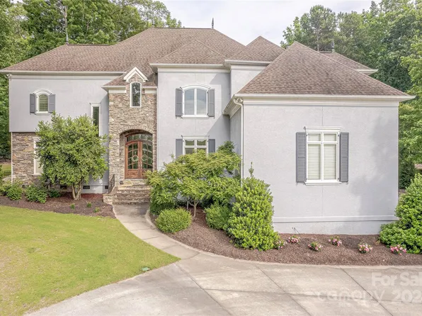 1021 Seminole Dr, Waxhaw, NC 28173