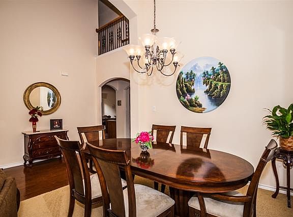4th image of 4524 Parkridge Dr