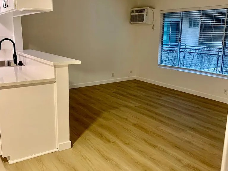 10425 Irene St #206 — Photo 15