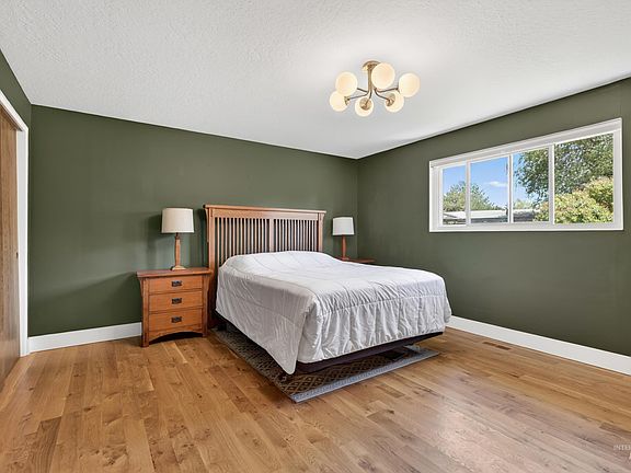 5th image of 9675 W Caraway Dr