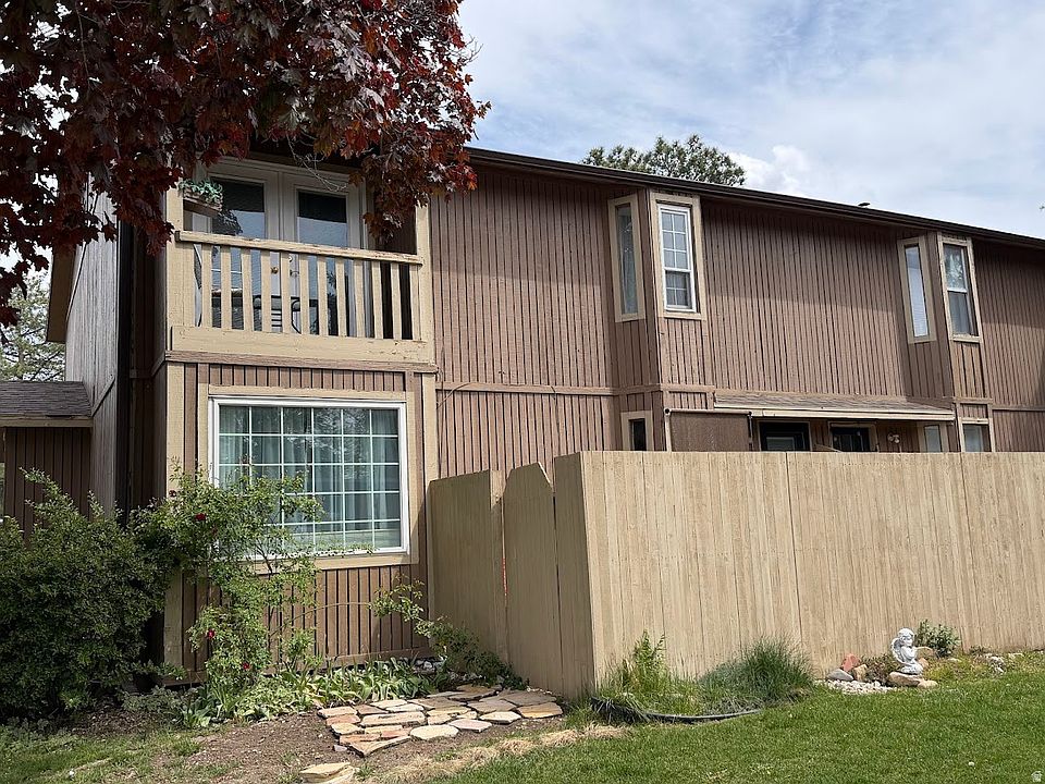 1st image of 548 E Cobblestone Ln S #56