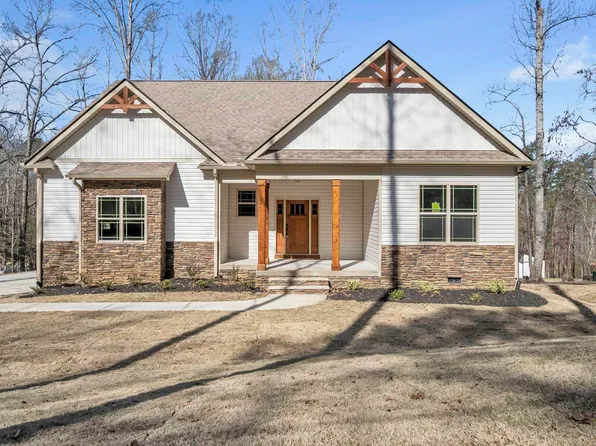 117 Circle Dr, Townville, SC 29689