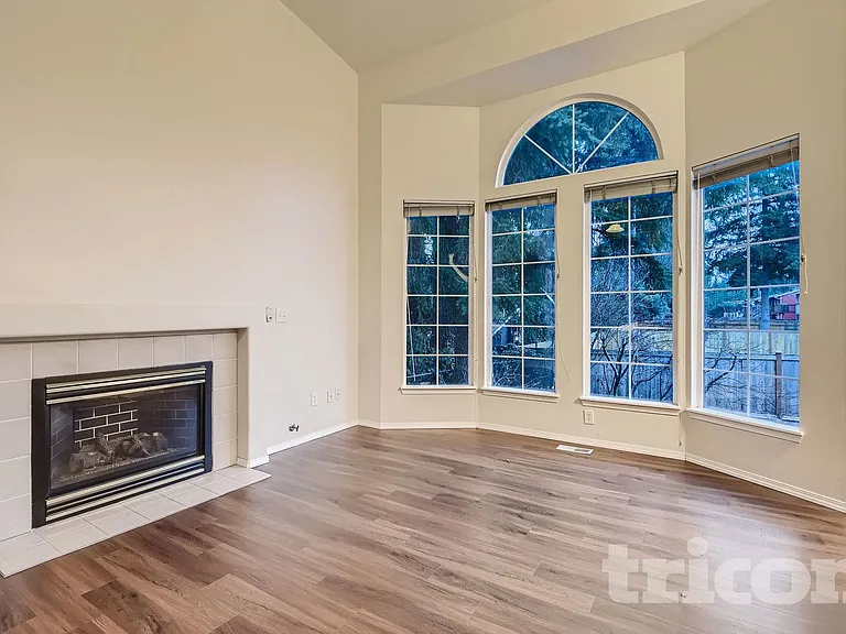 4111 176th Pl NE — Photo 2