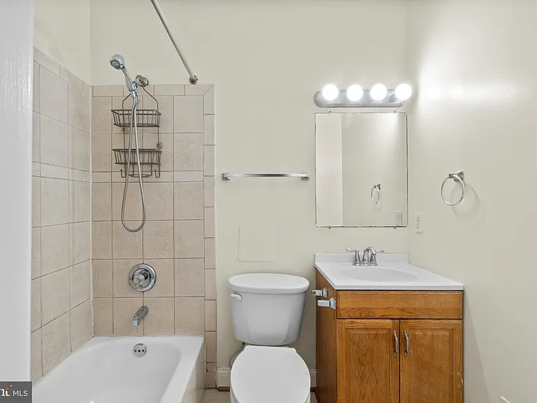 514 N Milton Ave — Photo 20