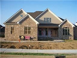 Home for Sale in Hendersonville, Tennessee $419,900