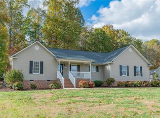 7112 Destiny Jo Rd, Pleasant Garden, NC 27313