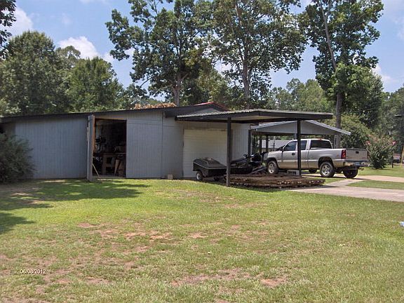 3rd image of 110 County Road 4810 E