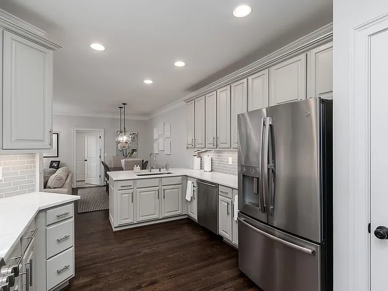 2537 Oglethorpe Cir NE — Photo 13