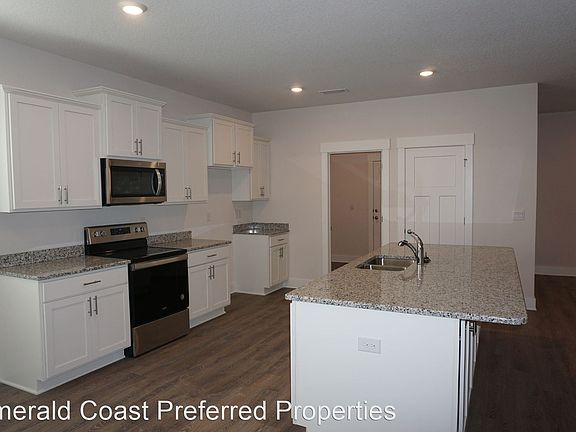 4th image of 1564 Amaya Ln