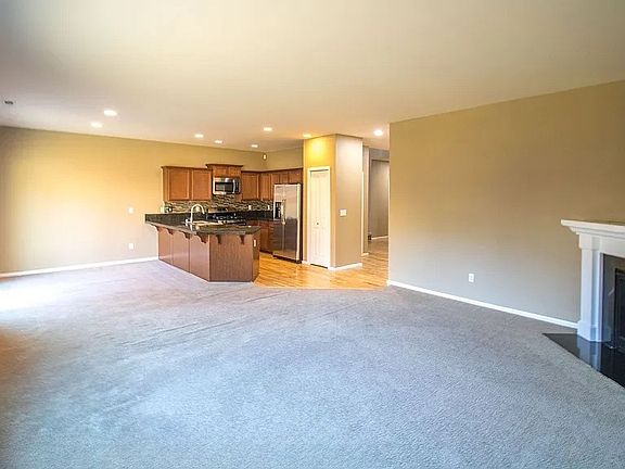 4th image of 7626 13th St SE