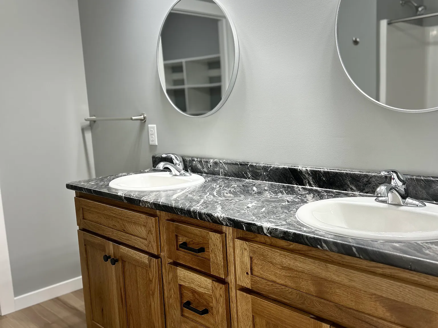 3 bed, 1641 sqft, $2,100 — Photo 3